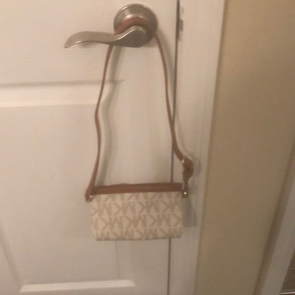 Michael Kors white and tan wallet bag